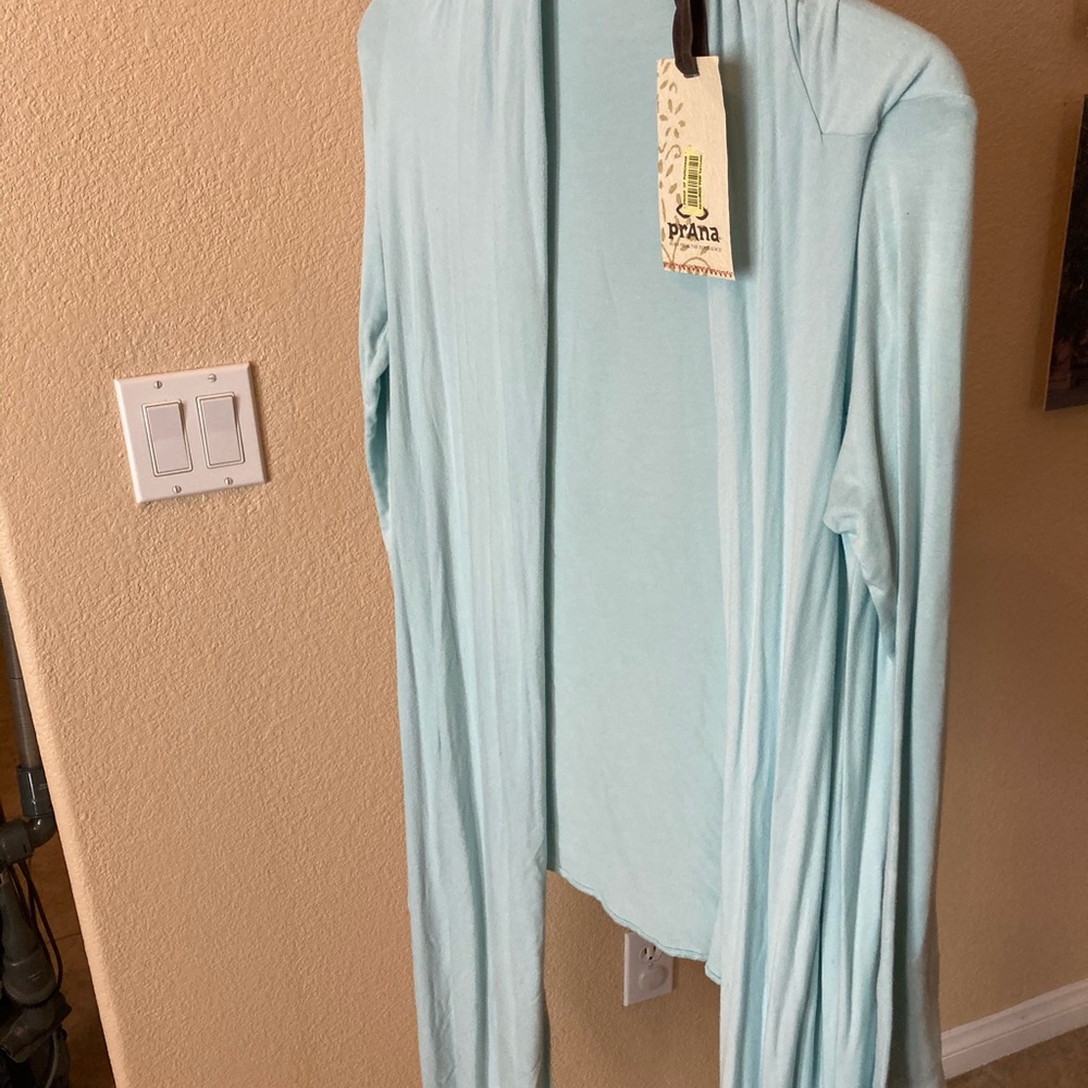 Prana shawl